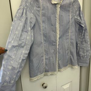 Zara Woman eyelet sleeve button up - Size S